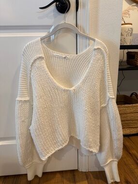 Altar'd State Cream V-Neck Chunky Knit Sweater